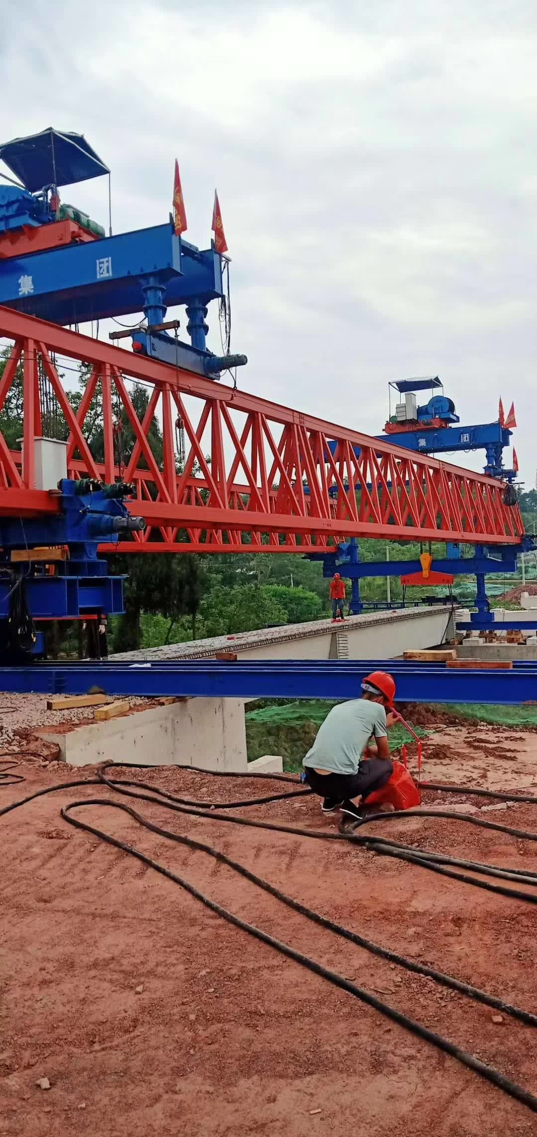 30 meters bridge beam launching