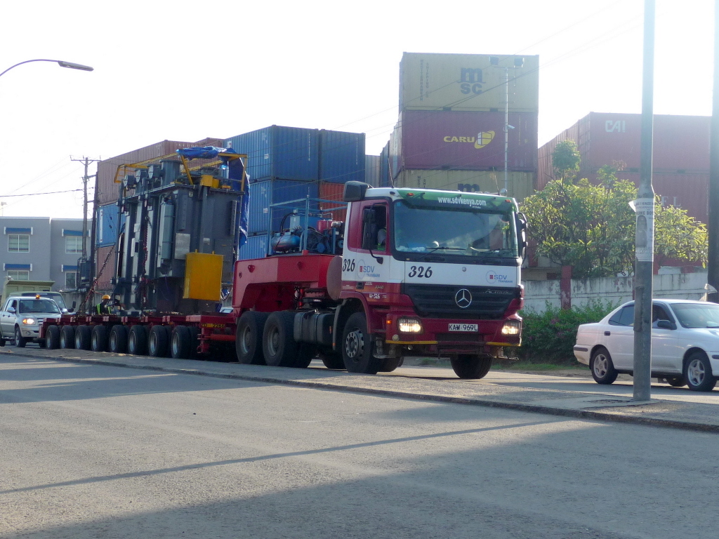 Hydraulic multi axle trailer in Kenya