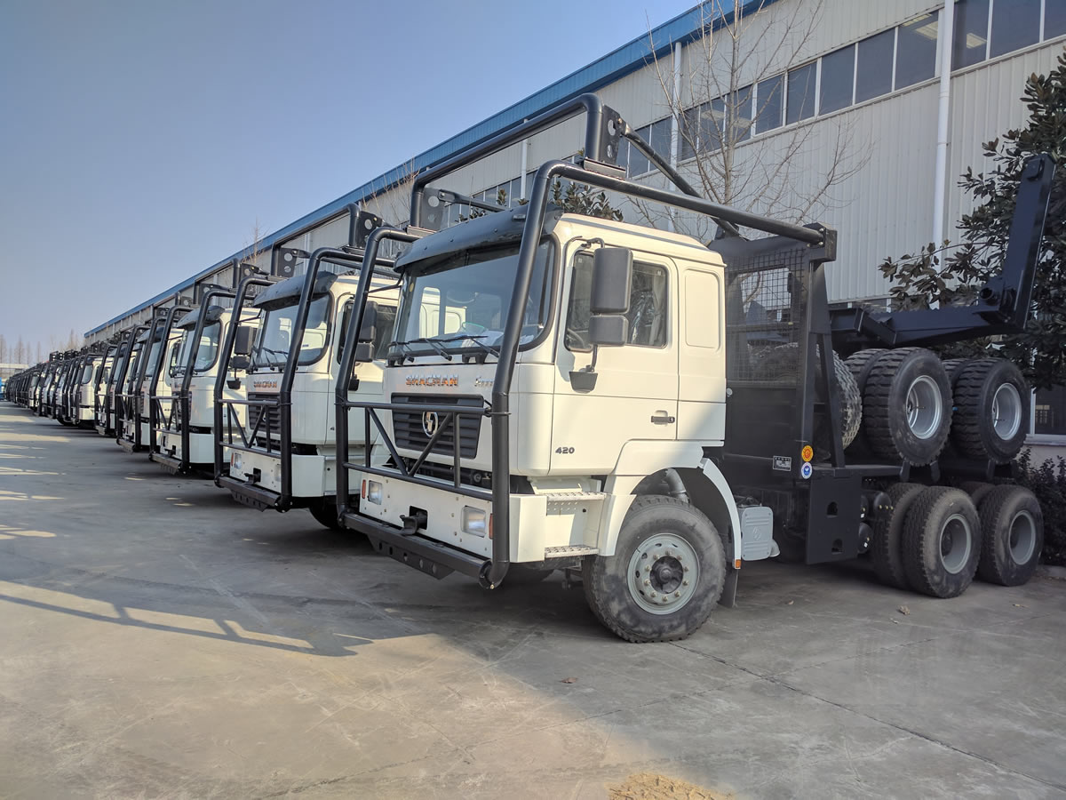 Log trailers waiting for export