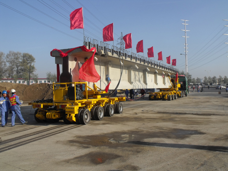 Hydraulic long beam trailer