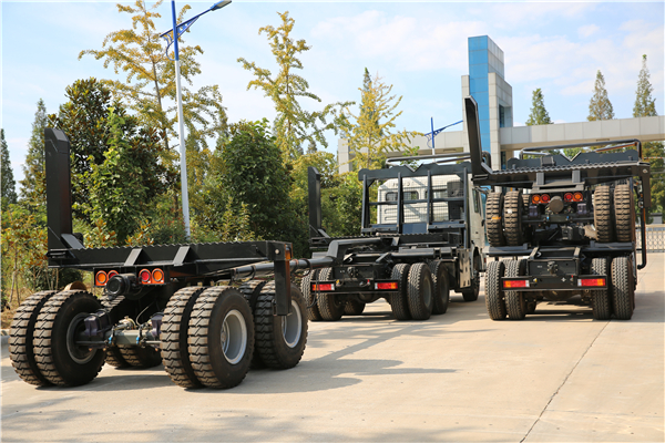 Timberwood trailers stack up for delivery