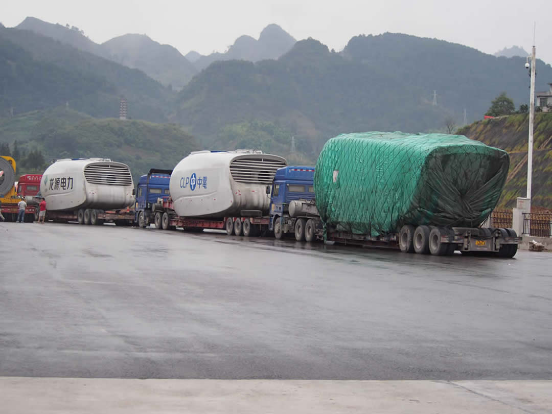 Windmill nacelle low bed trailer fleet